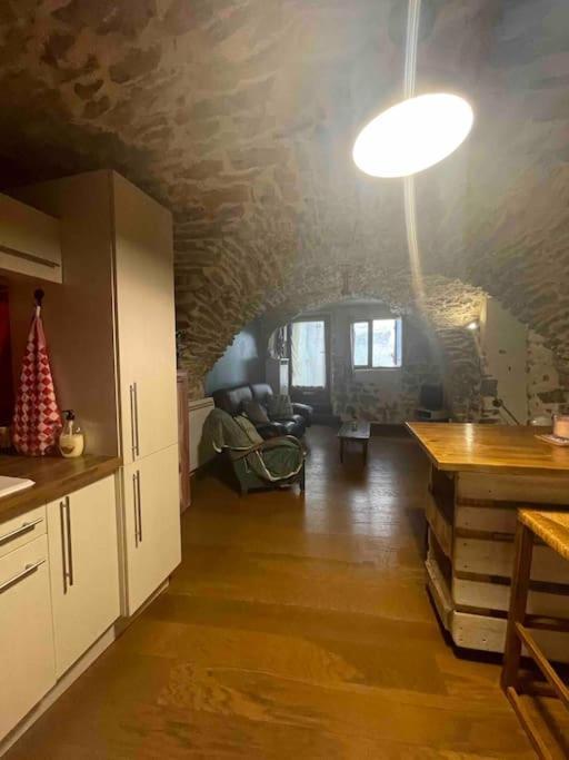 Charmante Cave Voutee 4 Personnes Saint-Jean-de-Fos 외부 사진